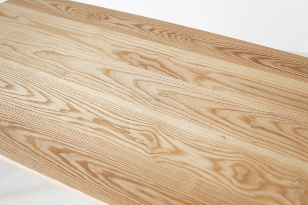 唯一無二!タモ材の「力強くも美しい」ダイナミックな木目