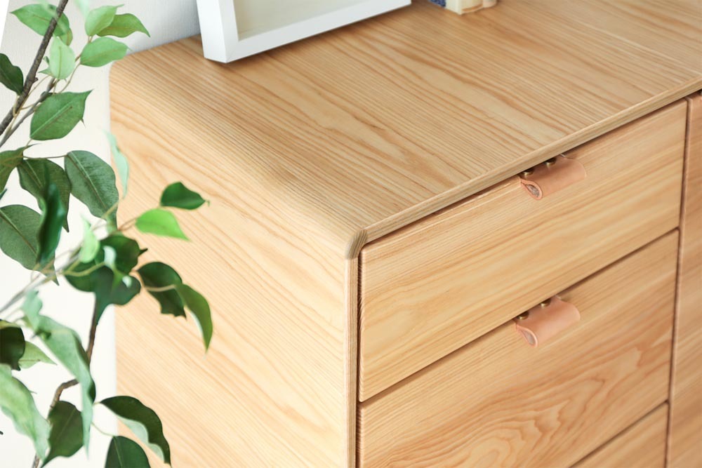 タモ材の基本とタモ材家具が人気の理由