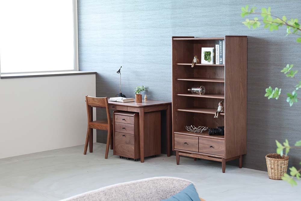 3.文庫・雑貨を飾りやすいオープン棚タイプ