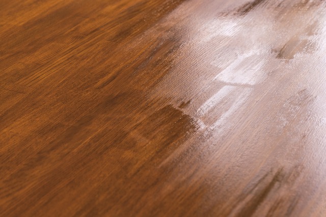 ウォールナット材の床でエレガントな部屋に！知っておきたい選び方と導入までの流れ