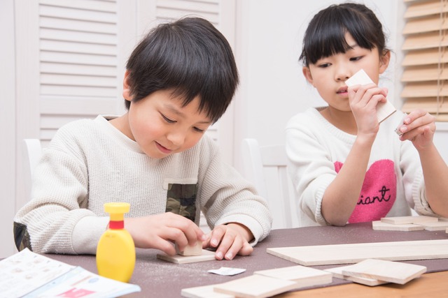 北海道発祥の「木育」を体験しよう|家具の聖地・旭川で子どもの感性を育む体験イベントを紹介