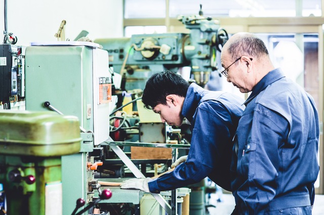 未経験から家具職人になるには？3つの王道ルート